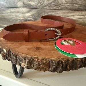 NWT Valentina Italian brown leather belt women’s